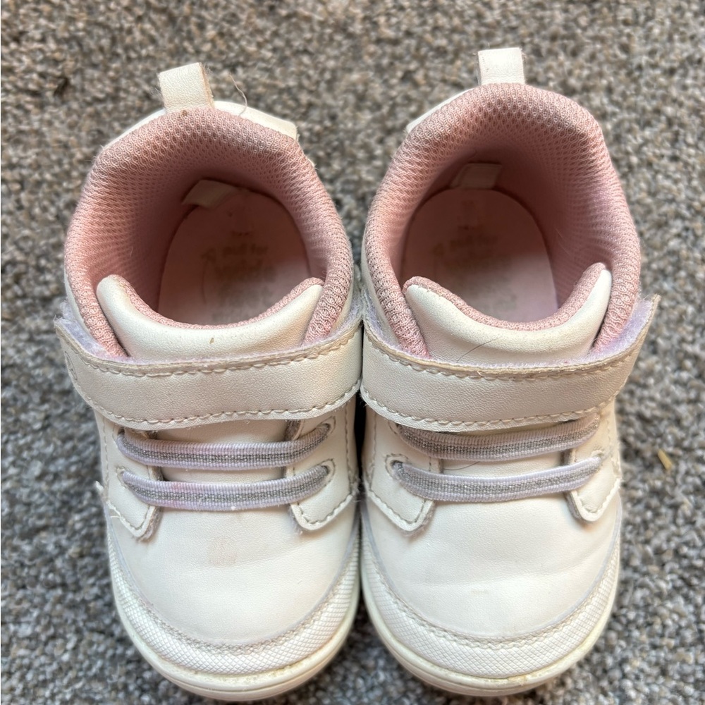 Stride Rite White and Pink Kids Sneakers